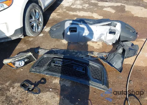 2016 Ram 1500 Rebel из США, поврежденный, VIN 1C6RR7YT1GS135403